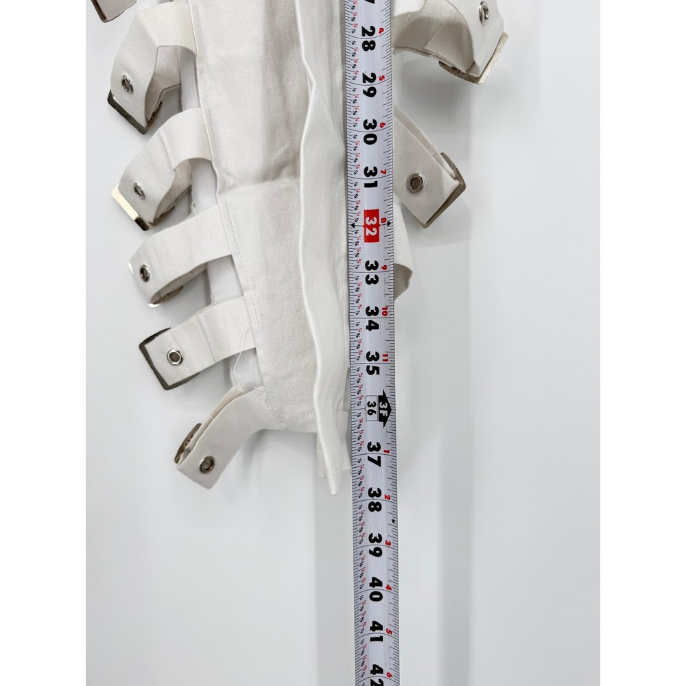 NEW Akira Hit With The Bullish Exposed Pant White Buckle Cut Out Y2K Rave Medium - Picture 9 of 10